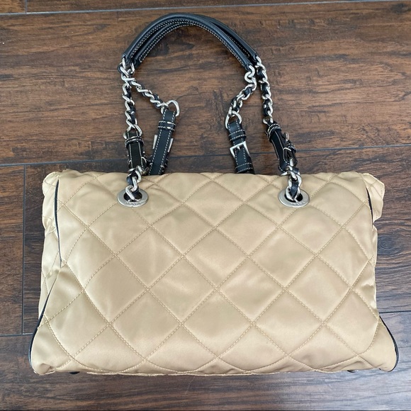 Prada handbag - Picture 2 of 16